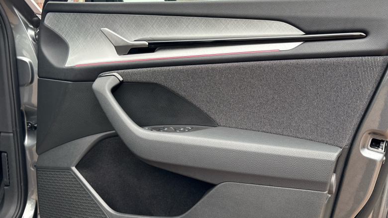 Skoda Kodiaq 2.0 TDI SE 5dr DSG [7 Seat] Diesel Estate